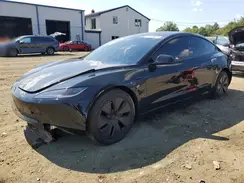 5YJ3E1EA0RF769375 2024 TESLA MODEL 3