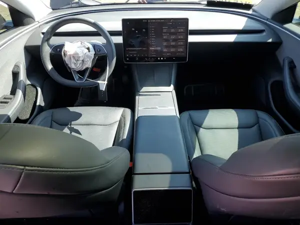 5YJ3E1EA0RF769375 2024 TESLA MODEL 3 - Image 8