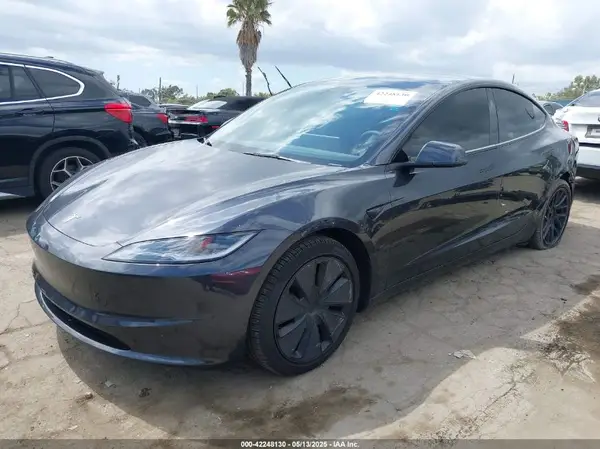 5YJ3E1EA0RF782725 2024 TESLA MODEL 3 - Image 2