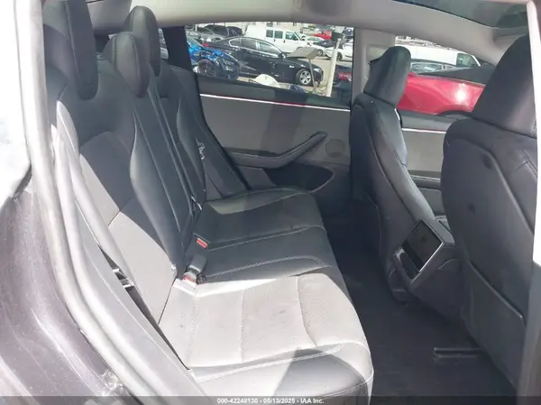 5YJ3E1EA0RF782725 2024 TESLA MODEL 3 - Image 8