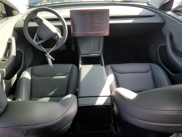 5YJ3E1EA0RF784894 2024 TESLA MODEL 3 - Image 8
