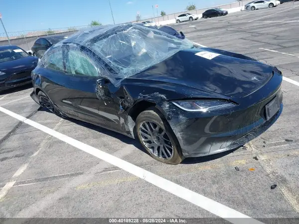 5YJ3E1EA0RF786192 2024 TESLA MODEL 3 - Image 1