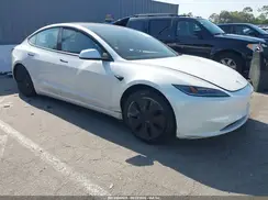 5YJ3E1EA0RF786600 2024 TESLA MODEL 3