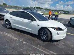 5YJ3E1EA0RF795121 2024 TESLA MODEL 3