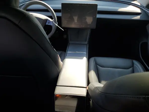 5YJ3E1EA0RF824973 2024 TESLA MODEL 3 - Image 8