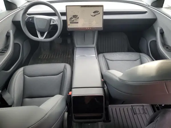 5YJ3E1EA0RF830904 2024 TESLA MODEL 3 - Image 8