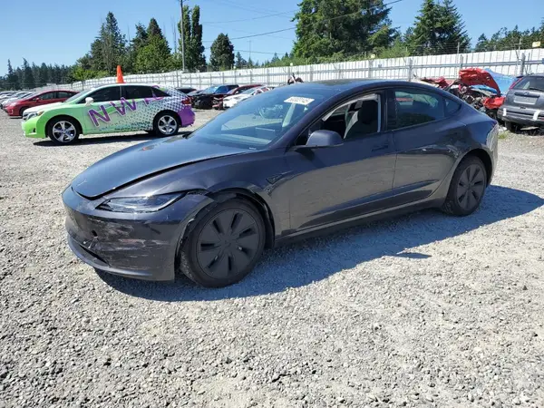 5YJ3E1EA0RF843300 2024 TESLA MODEL 3 - Image 1