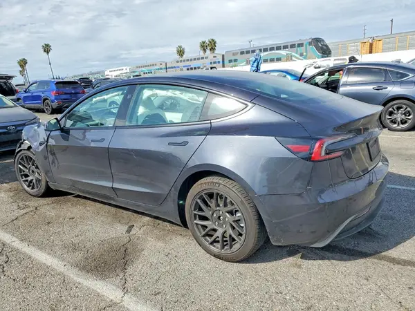 5YJ3E1EA0RF854457 2024 TESLA MODEL 3 - Image 2