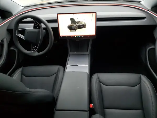 5YJ3E1EA0RF861070 2024 TESLA MODEL 3 - Image 8