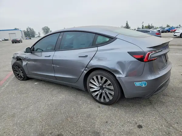 5YJ3E1EA0RF862851 2024 TESLA MODEL 3 - Image 2