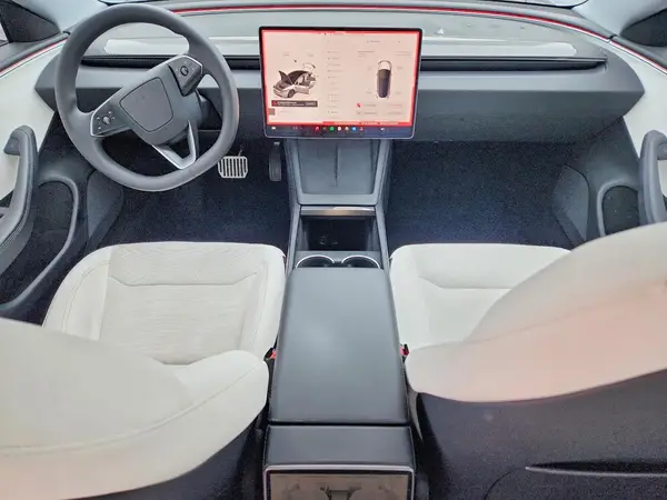 5YJ3E1EA0RF862851 2024 TESLA MODEL 3 - Image 8