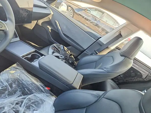 5YJ3E1EA0RF868715 2024 TESLA MODEL 3 - Image 8