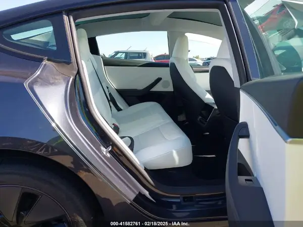 5YJ3E1EA0RF871954 2024 TESLA MODEL 3 - Image 8