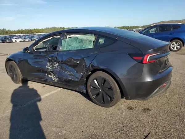 5YJ3E1EA0RF872649 2024 TESLA MODEL 3 - Image 2