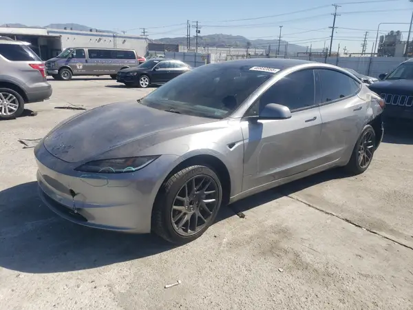 5YJ3E1EA0RF873445 2024 TESLA MODEL 3 - Image 1