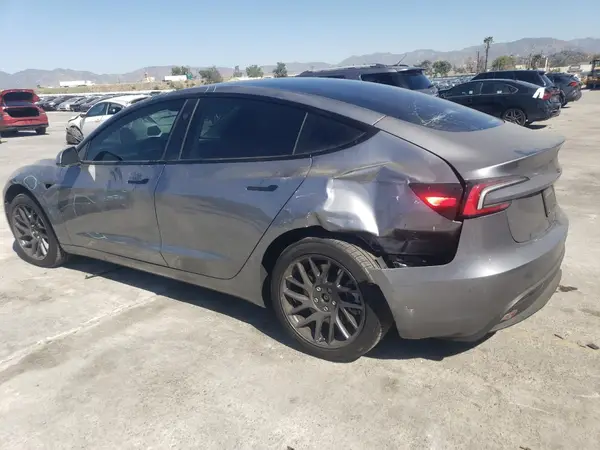 5YJ3E1EA0RF873445 2024 TESLA MODEL 3 - Image 2