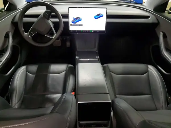 5YJ3E1EA0SF005399 2025 TESLA MODEL 3 - Image 8