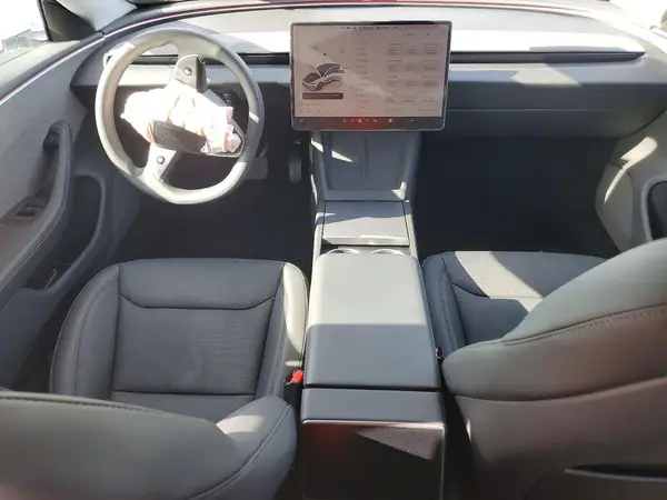 5YJ3E1EA0SF009601 2025 TESLA MODEL 3 - Image 8