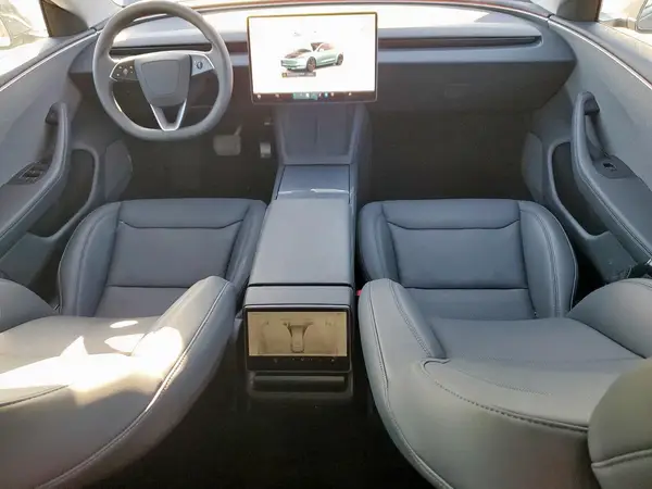 5YJ3E1EA0SF023742 2025 TESLA MODEL 3 - Image 8
