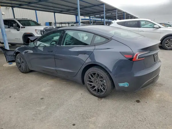 5YJ3E1EA0SF026902 2025 TESLA MODEL 3 - Image 2