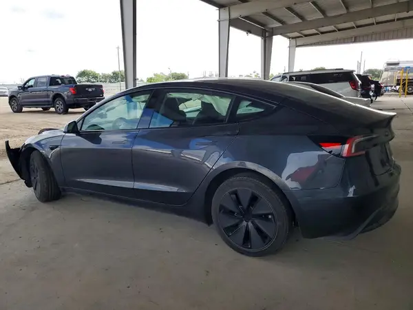 5YJ3E1EA0SF030111 2025 TESLA MODEL 3 - Image 2