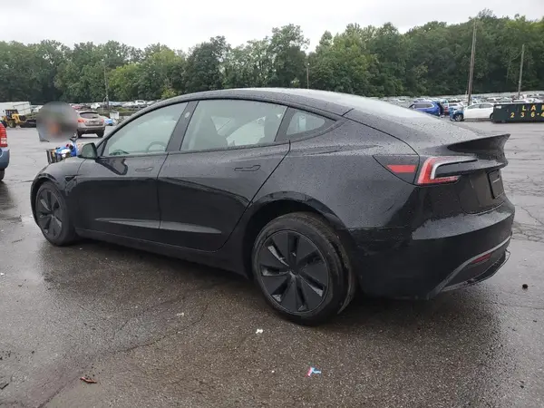 5YJ3E1EA0SF031548 2025 TESLA MODEL 3 - Image 2