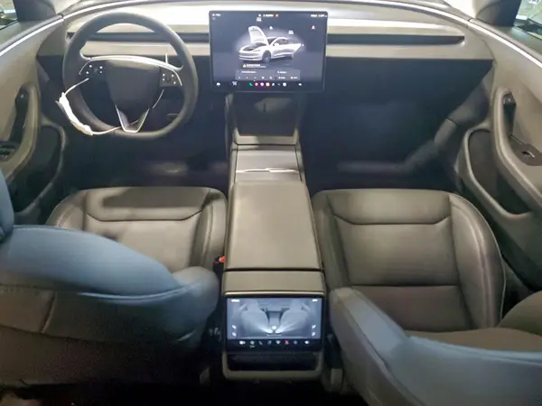 5YJ3E1EA0SF034692 2025 TESLA MODEL 3 - Image 8
