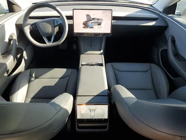 5YJ3E1EA0SF043974 2025 TESLA MODEL 3 - Image 8