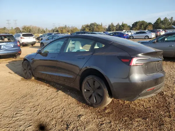5YJ3E1EA0SF049967 2025 TESLA MODEL 3 - Image 2