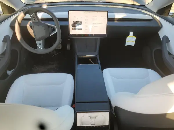 5YJ3E1EA0SF049967 2025 TESLA MODEL 3 - Image 8