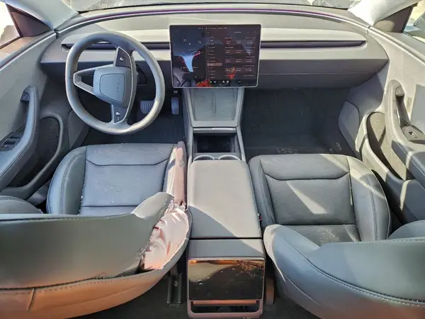 5YJ3E1EA0SF051900 2025 TESLA MODEL 3 - Image 8