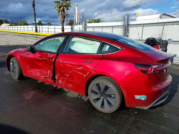5YJ3E1EA0SF058510 2025 TESLA MODEL 3 - Image 2