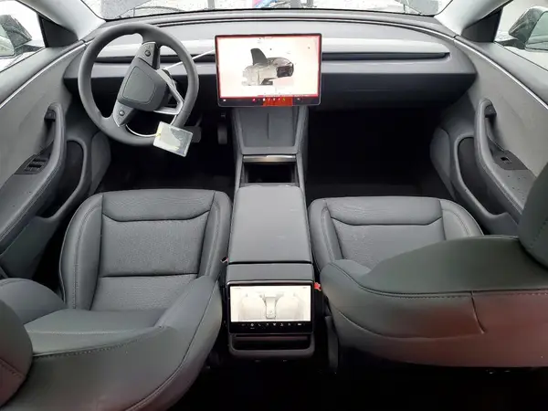 5YJ3E1EA0SF076456 2025 TESLA MODEL 3 - Image 8