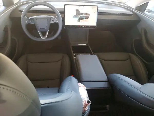5YJ3E1EA0SF079907 2025 TESLA MODEL 3 - Image 8