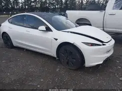 5YJ3E1EA0SF882233 2025 TESLA MODEL 3