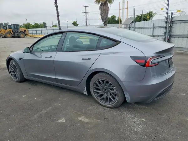 5YJ3E1EA0SF900049 2025 TESLA MODEL 3 - Image 2