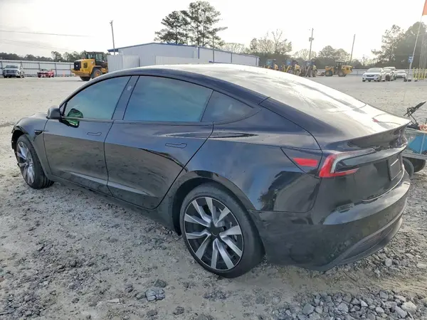 5YJ3E1EA0SF902996 2025 TESLA MODEL 3 - Image 2