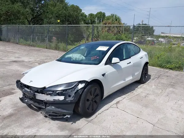 5YJ3E1EA0SF909348 2025 TESLA MODEL 3 - Image 2