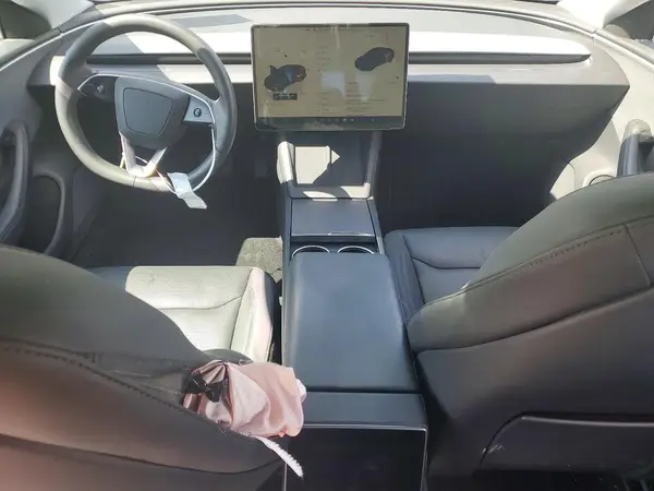 5YJ3E1EA0SF912962 2025 TESLA MODEL 3 - Image 8