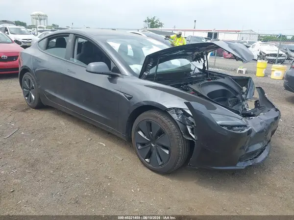 5YJ3E1EA0SF914436 2025 TESLA MODEL 3 - Image 1