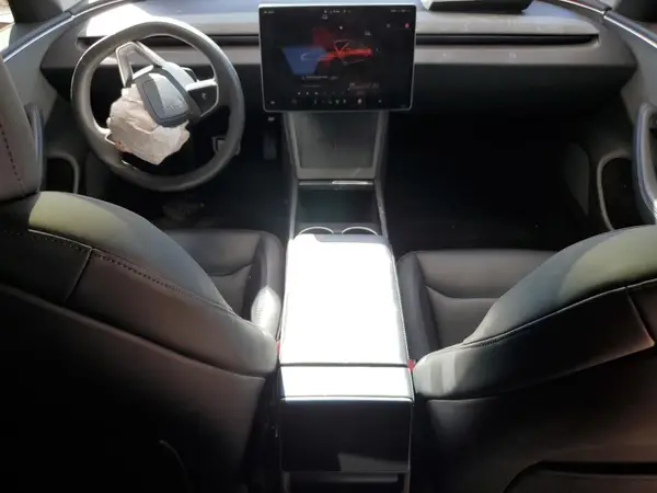 5YJ3E1EA0SF916204 2025 TESLA MODEL 3 - Image 8