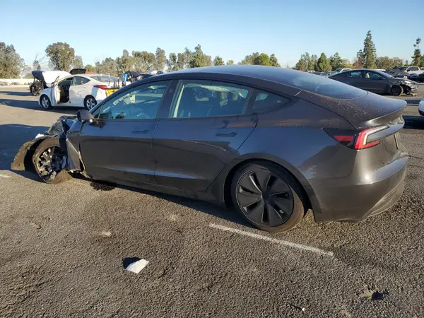 5YJ3E1EA0SF936307 2025 TESLA MODEL 3 - Image 2
