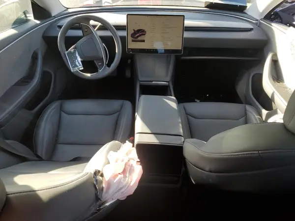 5YJ3E1EA0SF941443 2025 TESLA MODEL 3 - Image 8