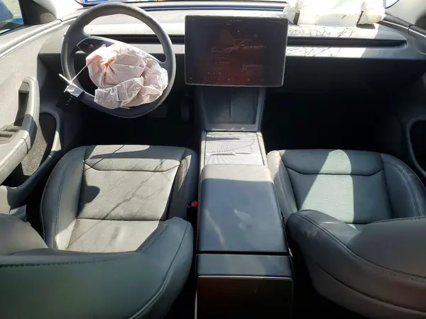 5YJ3E1EA0SF953463 2025 TESLA MODEL 3 - Image 8