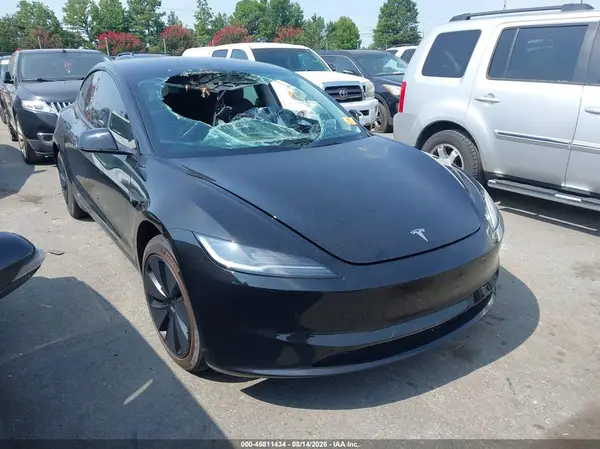 5YJ3E1EA0SF960316 2025 TESLA MODEL 3 - Image 1
