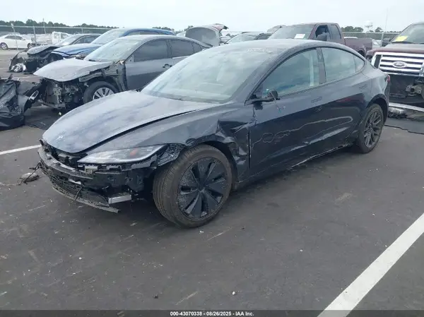 5YJ3E1EA0SF968349 2025 TESLA MODEL 3 - Image 2