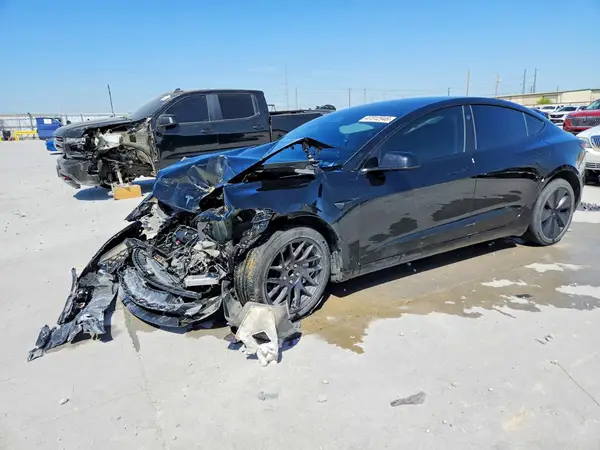 5YJ3E1EA0SF981117 2025 TESLA MODEL 3 - Image 1