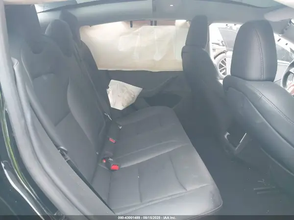 5YJ3E1EA0SF982154 2025 TESLA MODEL 3 - Image 8