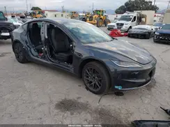5YJ3E1EA0SF985863 2025 TESLA MODEL 3
