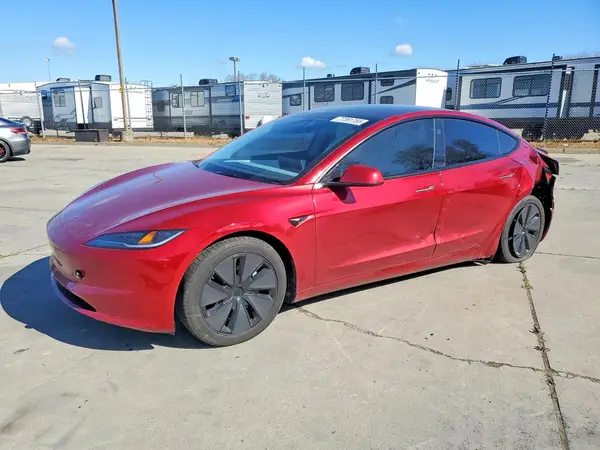 5YJ3E1EA0SF988696 2025 TESLA MODEL 3 - Image 1